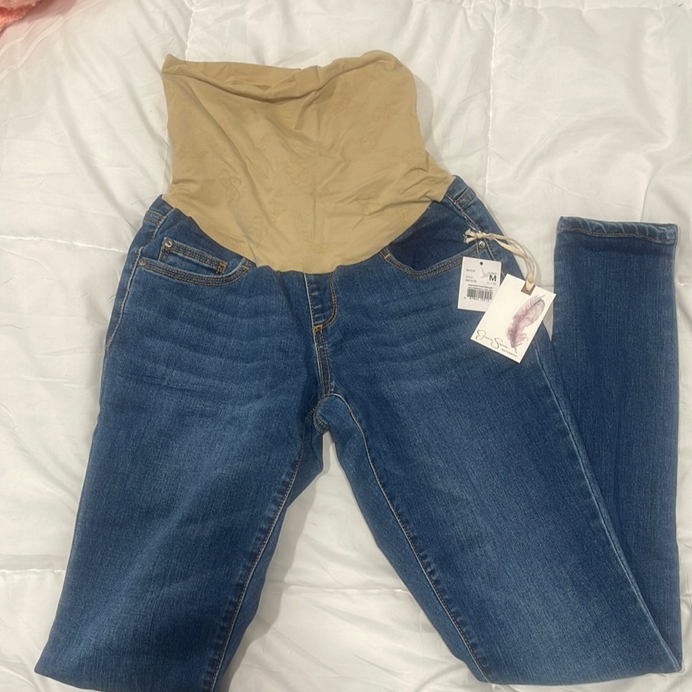 BRAND NEW Jessica Simpson Maternity Skinny Jeans.